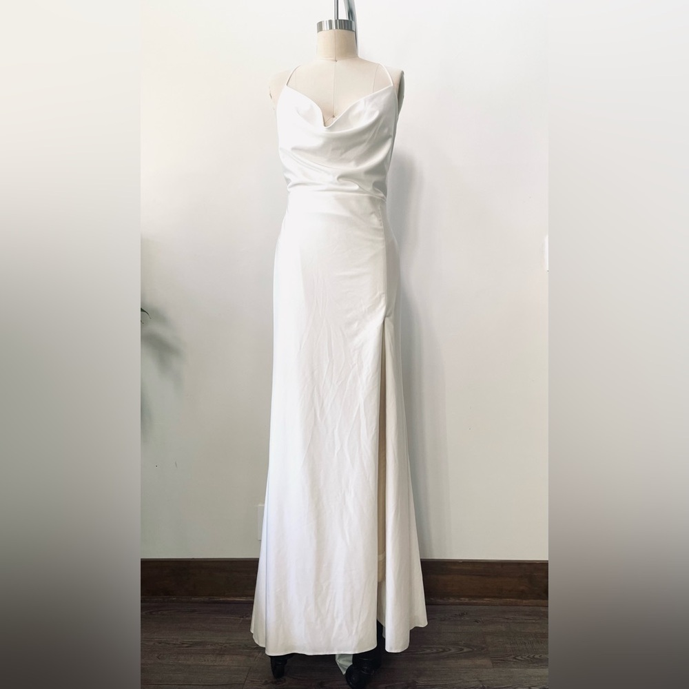 Cynthia & Sahar Kiki Cowl Neck Stretch Satin White Dress Size Large / XL CS105